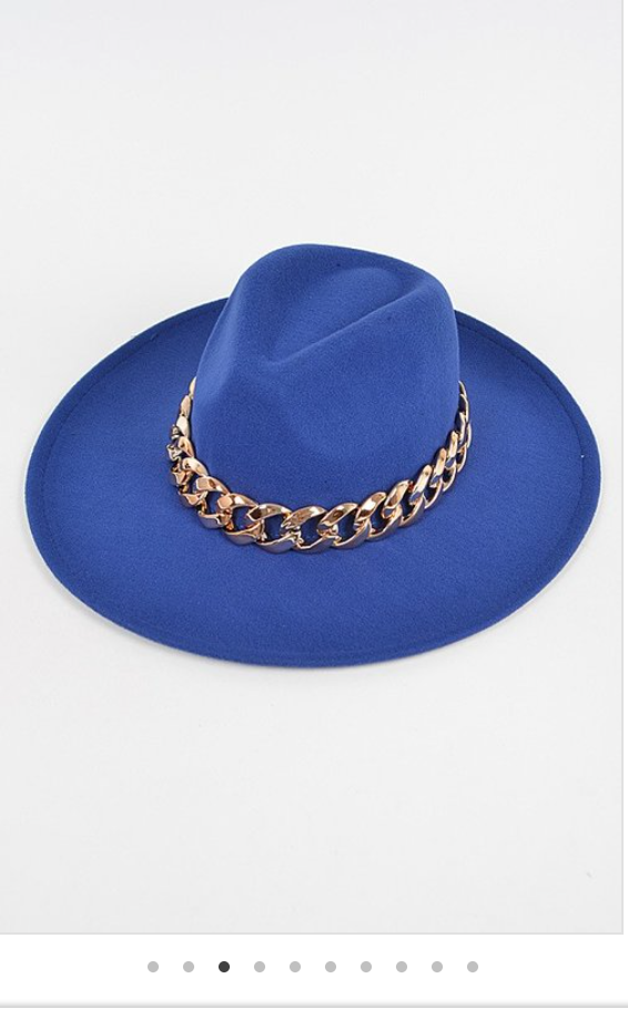 Causal Gold Chain Hats